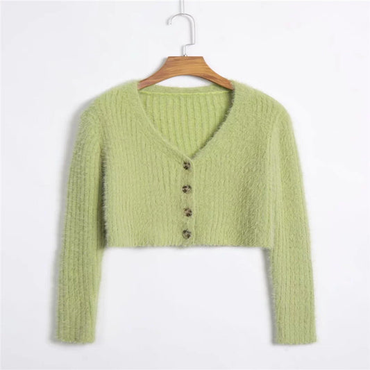Short knit cardigan