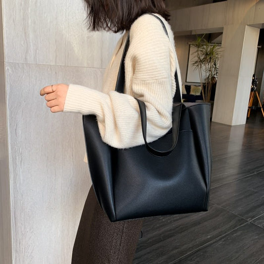 Retro Hong Kong style handbag