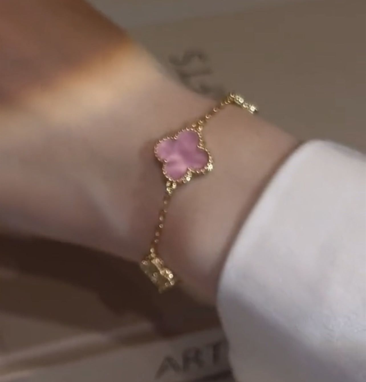 Lucky Color Exquisite Zircon Small Fragrance Light Luxury Bracelet