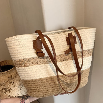 Straw Woven Tote Large Capacity Beach Shoulder Bag