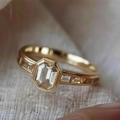 New Luxury Ring Gold Zircon